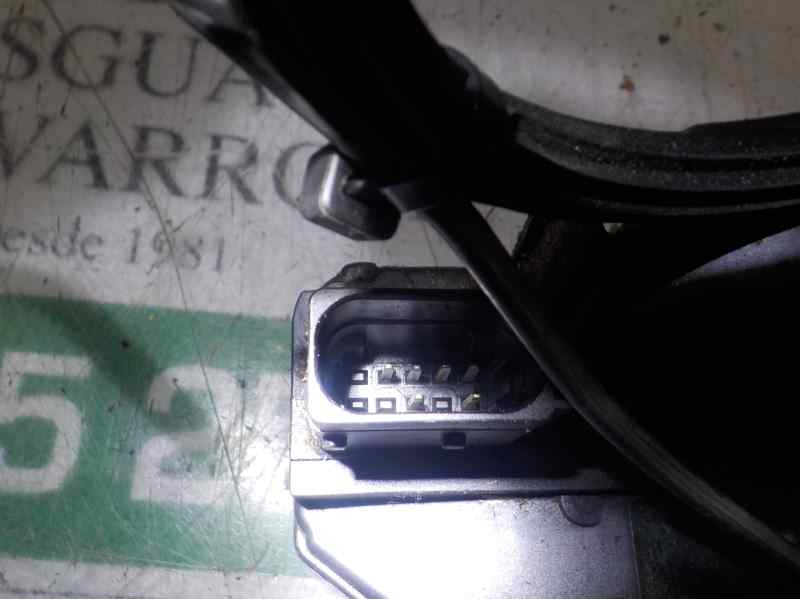 Recambio de cerradura puerta trasera derecha para opel astra j sports tourer excellence referencia OEM IAM 13503788  