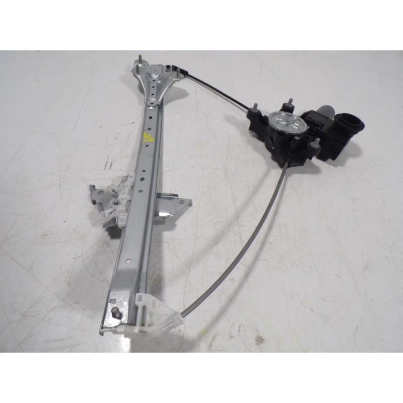 Recambio de elevalunas delantero izquierdo para toyota rav4 hybrid fwd referencia OEM IAM 6980242072 8572042130 