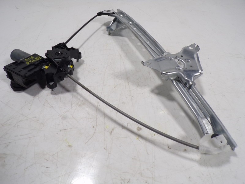 Recambio de elevalunas delantero izquierdo para toyota rav4 hybrid fwd referencia OEM IAM 6980242072 8572042130 