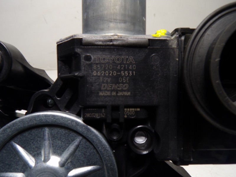 Recambio de elevalunas trasero izquierdo para toyota rav4 hybrid fwd referencia OEM IAM 6980442062 8572042140 