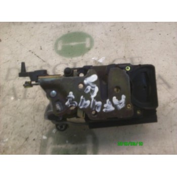 CERRADURA PUERTA TRASERA DERECHA 