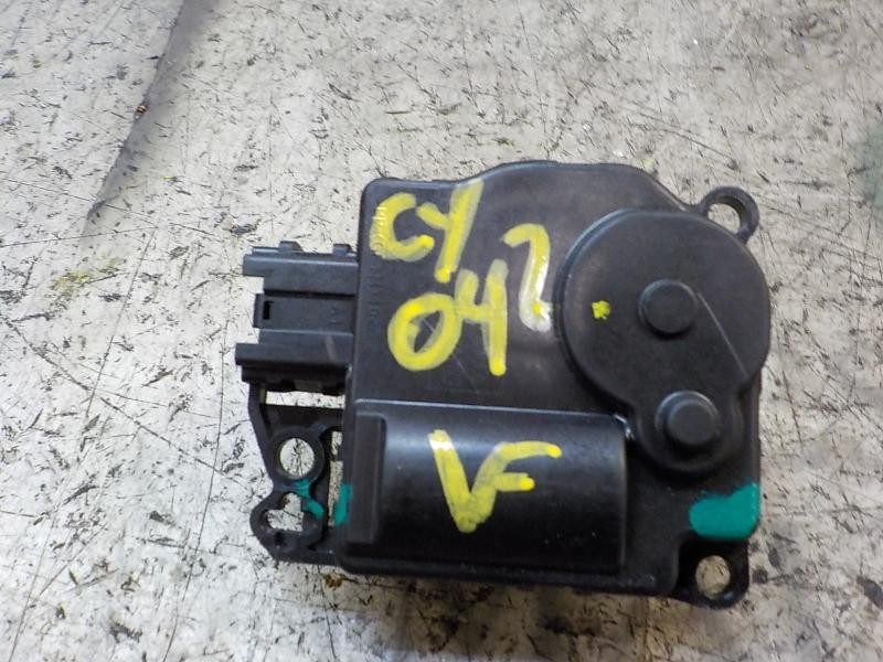 Recambio de motor electrico para ford ecosport trend referencia OEM IAM 2017774  