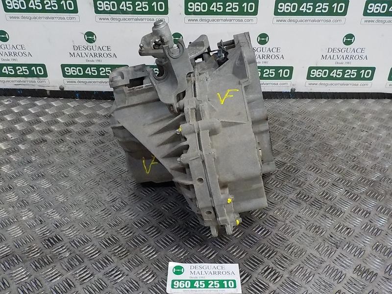 Recambio de caja cambios para opel insignia sports tourer 2.0 16v cdti referencia OEM IAM 55564679 F40 