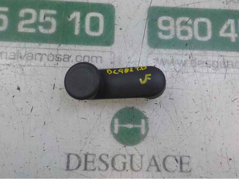 Recambio de maneta elevalunas trasera derecha para opel astra j sports tourer excellence referencia OEM IAM 13288655  