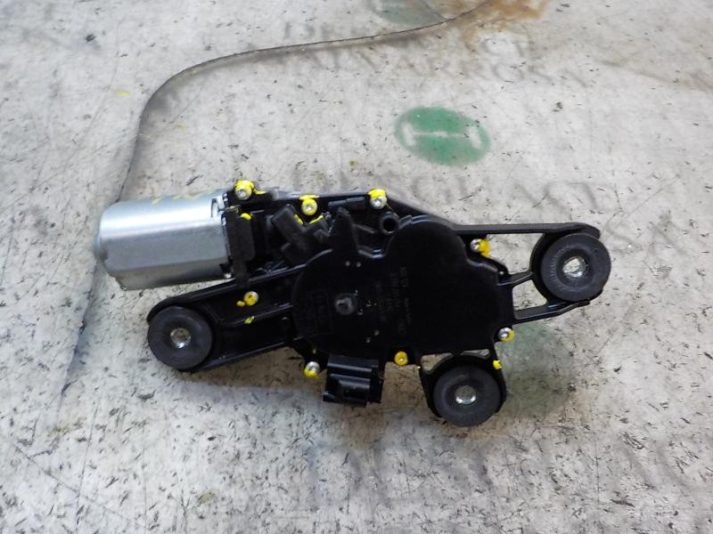 Recambio de motor limpia trasero para ford ecosport trend referencia OEM IAM 1849405 0390201254 