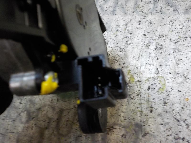 Recambio de motor limpia trasero para ford ecosport trend referencia OEM IAM 1849405 0390201254 