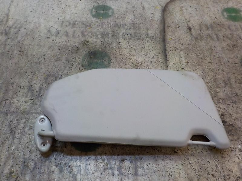 Recambio de parasol izquierdo para ford ecosport trend referencia OEM IAM 1825590  