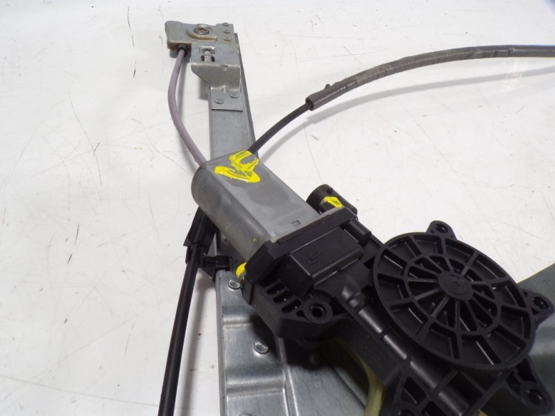 Recambio de elevalunas delantero izquierdo para nissan nv250 kastenwagen 1.5 dci cat referencia OEM IAM 807213441R 128001181B 