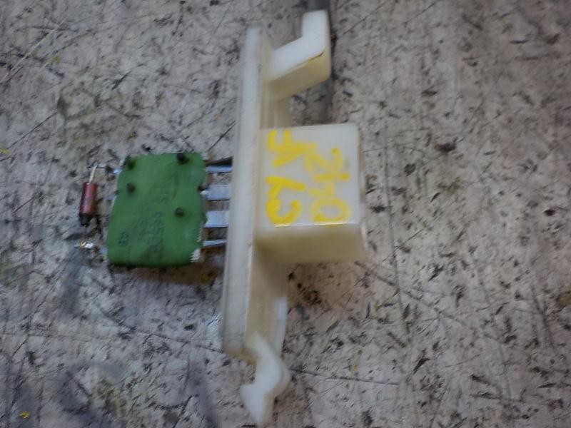 Recambio de resistencia calefaccion para ford ecosport trend referencia OEM IAM 1804471  