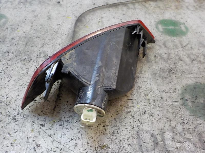 Recambio de piloto trasero antiniebla izquierdo para ford ecosport trend referencia OEM IAM 2013949  