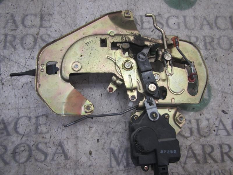 Recambio de cerradura puerta lateral izquierda para kia carnival ii 2.9 crdi cat referencia OEM IAM   