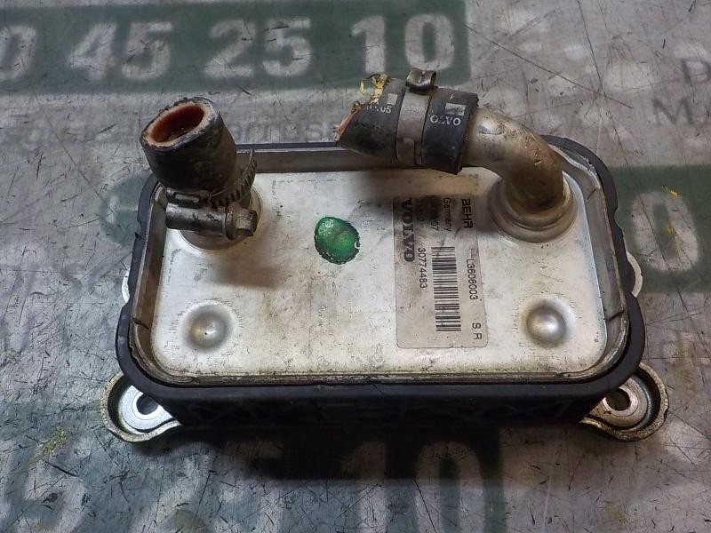 Recambio de enfriador aceite motor para volvo c70 cabriolet 2.4 cat referencia OEM IAM 31201909  