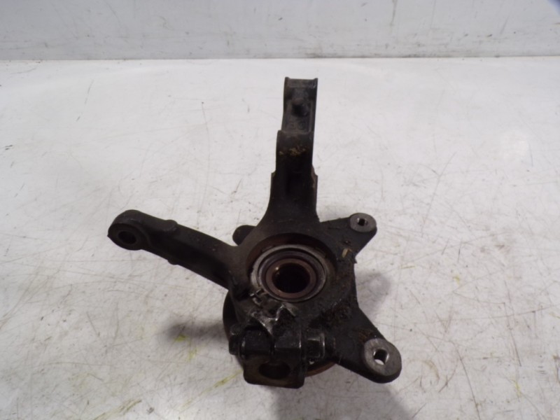 Recambio de mangueta delantera izquierda para nissan nv250 kastenwagen 1.5 dci cat referencia OEM IAM   