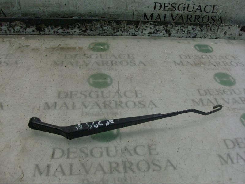 Recambio de brazo limpia delantero izquierdo para suzuki wagon r+ rb (mm) 1.3 gl referencia OEM IAM   