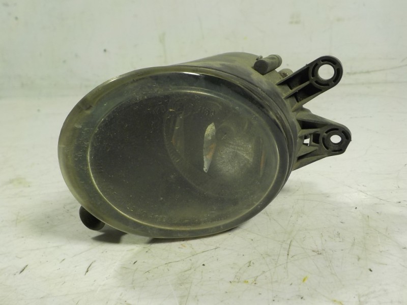 Recambio de faro antiniebla izquierdo para audi a4 berlina (8e) 1.9 tdi referencia OEM IAM  8E0941699 
