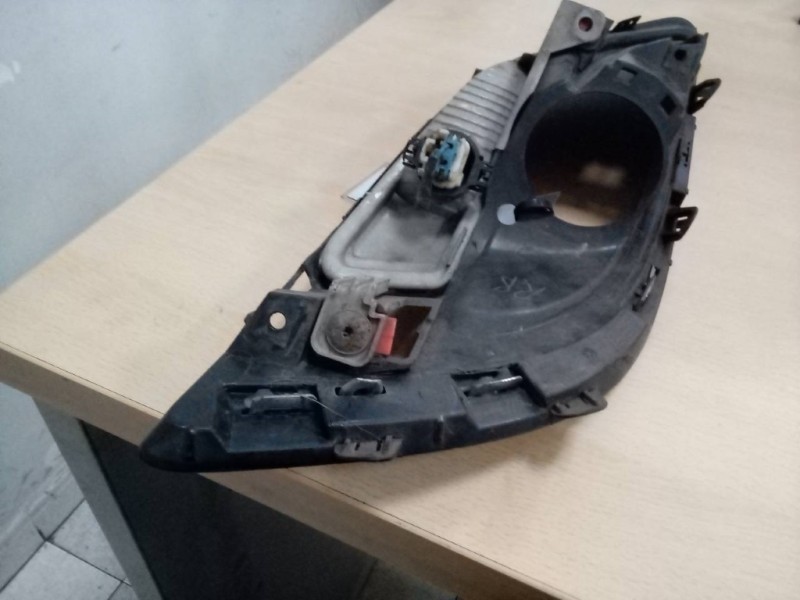 Recambio de piloto delantero izquierdo para opel astra j sports tourer excellence referencia OEM IAM 13367142  