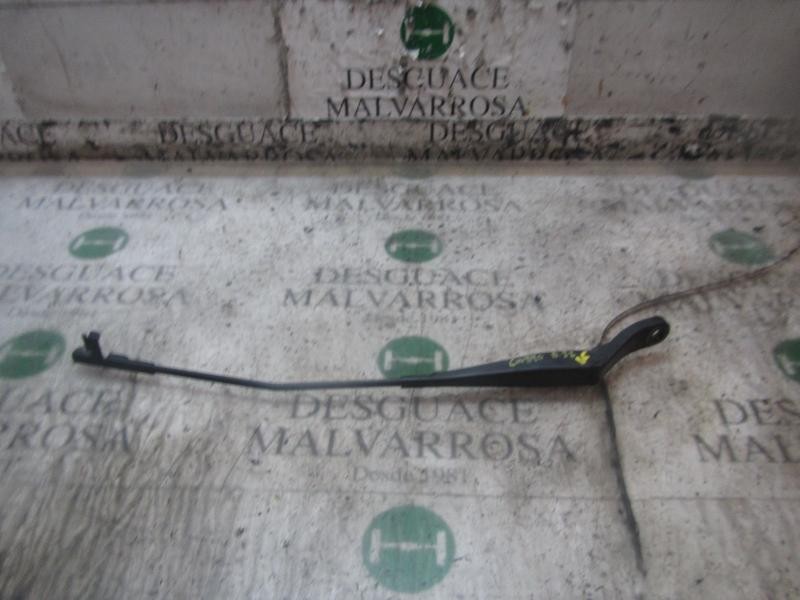 Recambio de brazo limpia delantero izquierdo para peugeot 207 xs pack referencia OEM IAM 6429AL  