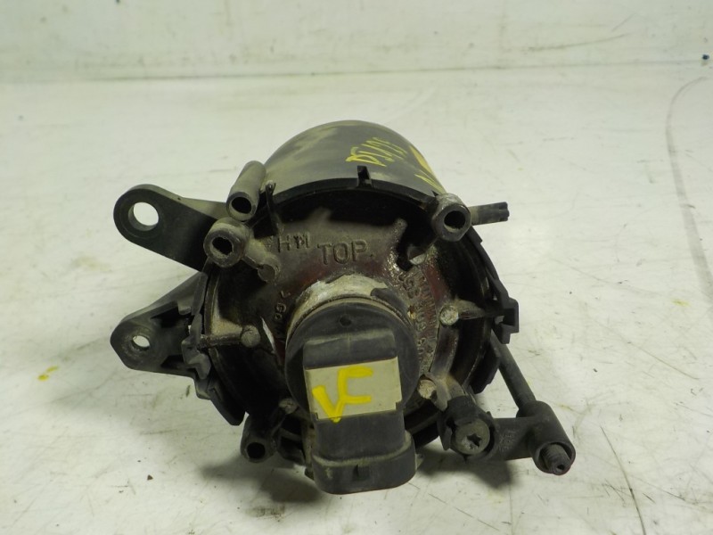 Recambio de faro antiniebla izquierdo para audi a4 berlina (8e) 1.9 tdi referencia OEM IAM  8E0941699 