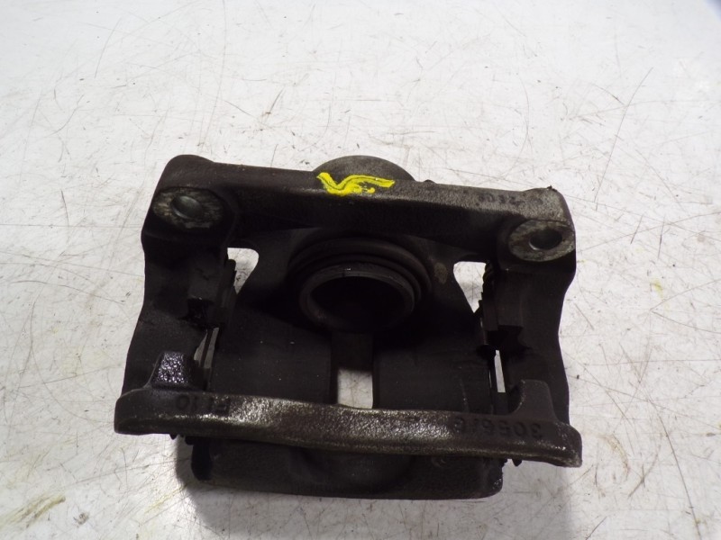 Recambio de pinza freno delantera derecha para nissan nv250 kastenwagen 1.5 dci cat referencia OEM IAM 410010823R  