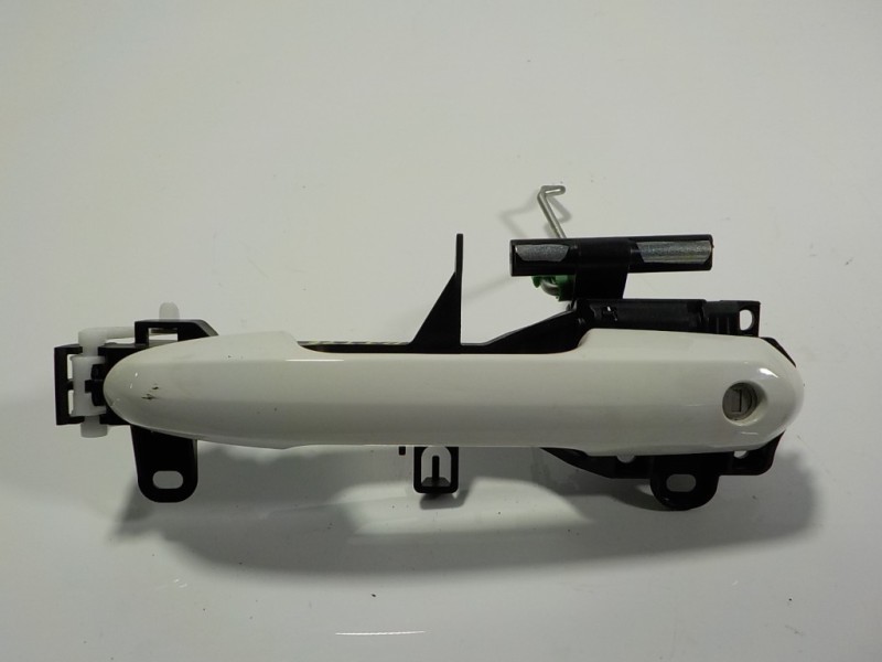 Recambio de maneta exterior delantera izquierda para toyota rav4 hybrid fwd referencia OEM IAM 6920230090  6921142090A0