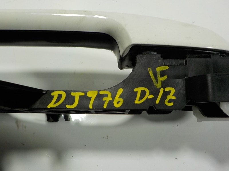 Recambio de maneta exterior delantera izquierda para toyota rav4 hybrid fwd referencia OEM IAM 6920230090  6921142090A0