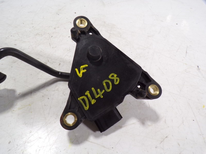 Recambio de potenciometro pedal para nissan nv250 kastenwagen 1.5 dci cat referencia OEM IAM 8200436864 8200436878 