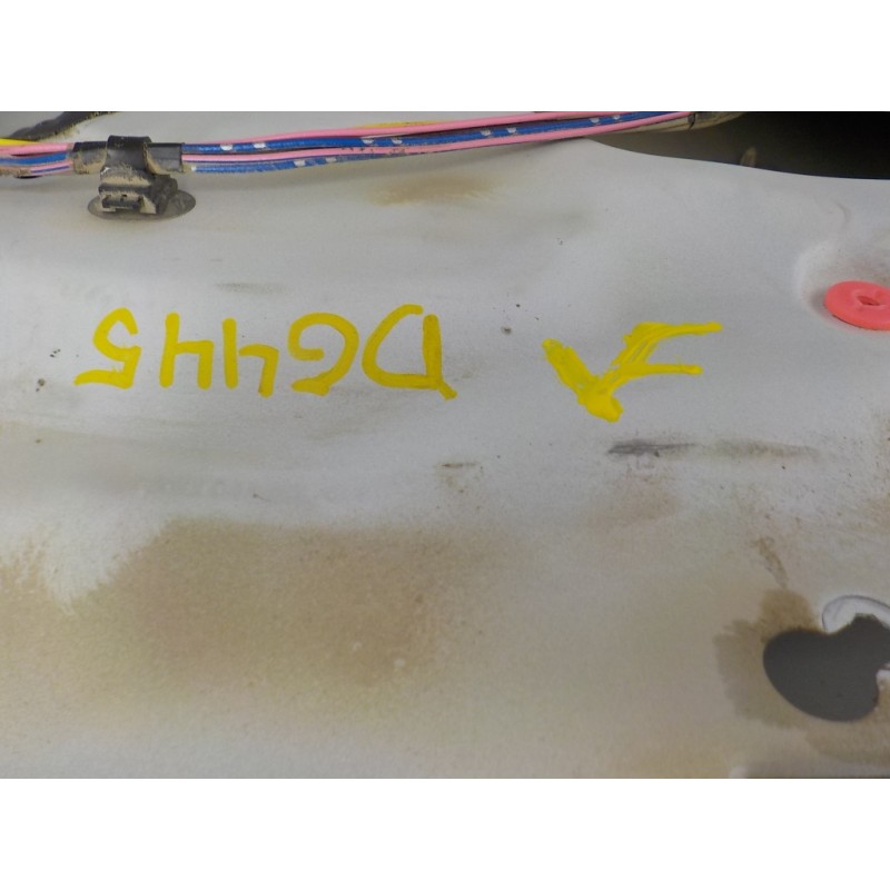 Recambio de puerta delantera izquierda para suzuki grand vitara jb (jt) 1.9 ddis turbodiesel referencia OEM IAM 6800265844  