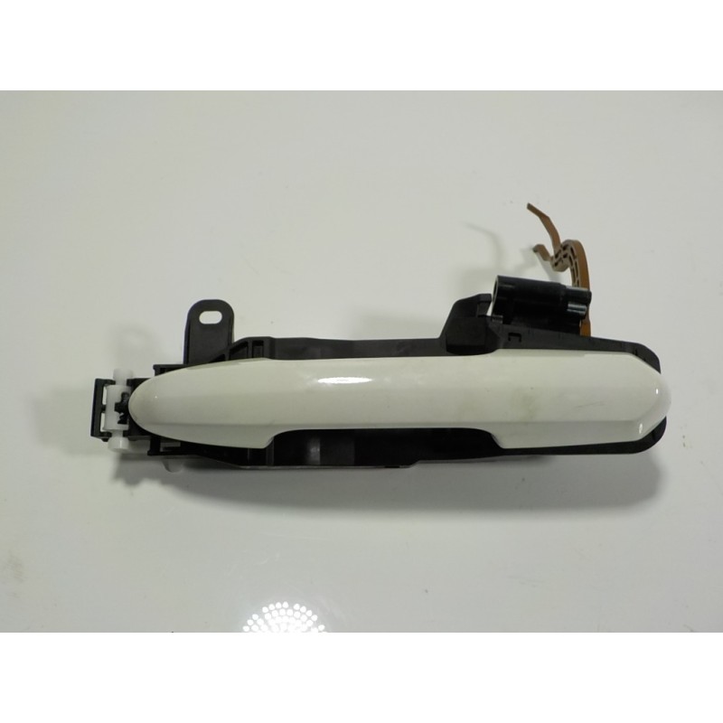 Recambio de maneta exterior trasera izquierda para toyota rav4 hybrid fwd referencia OEM IAM 6920442060  6921142080A0