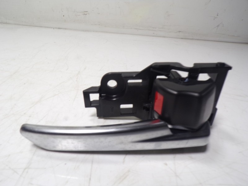 Recambio de maneta interior trasera derecha para toyota rav4 hybrid fwd referencia OEM IAM 6920533140C0  