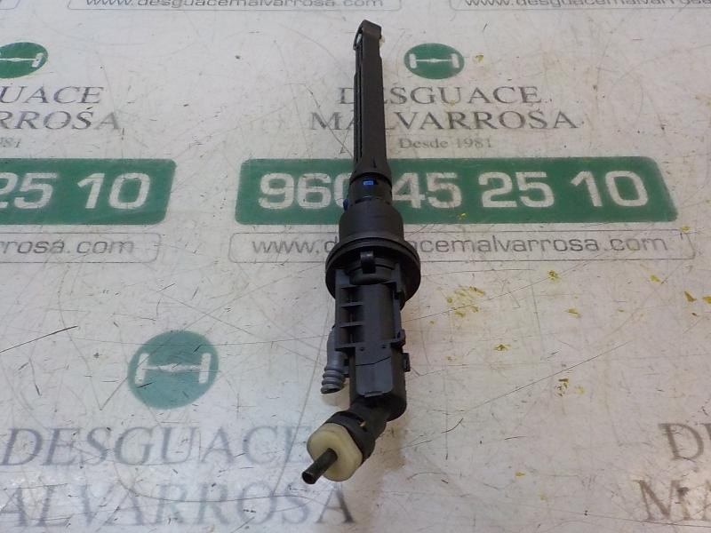 Recambio de bomba embrague para citroën c4 lim. feel edition referencia OEM IAM 2182X9  