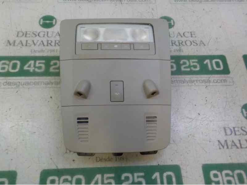 Recambio de piloto interior para opel astra j sports tourer excellence referencia OEM IAM 22774316  