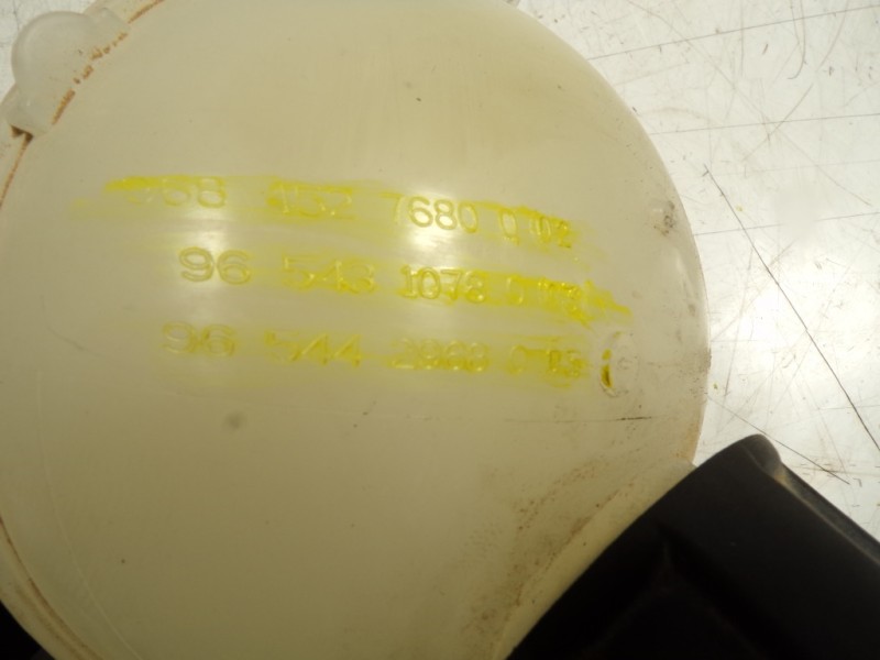 Recambio de deposito expansion para citroën berlingo cuadro 1.6 hdi fap referencia OEM IAM 1323X6 9681527680002 