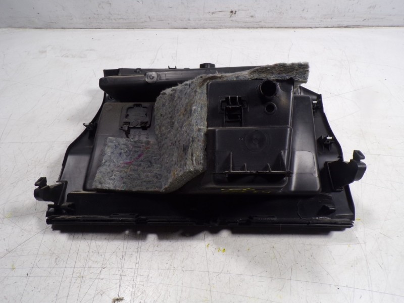 Recambio de guantera para citroën berlingo cuadro 1.6 hdi fap referencia OEM IAM 8226VY 9680936177 