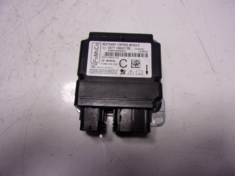 Recambio de centralita airbag para ford mondeo turn. 2.0 tdci cat referencia OEM IAM 2184427 DS7112B684XB 