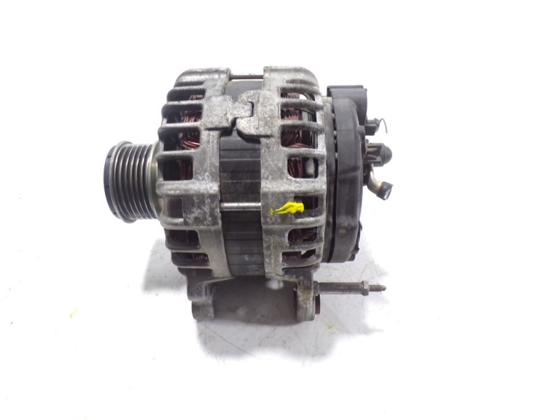 Recambio de alternador para seat ibiza st (6p8) 1.4 tdi referencia OEM IAM 04B903023B 04B903023B 
