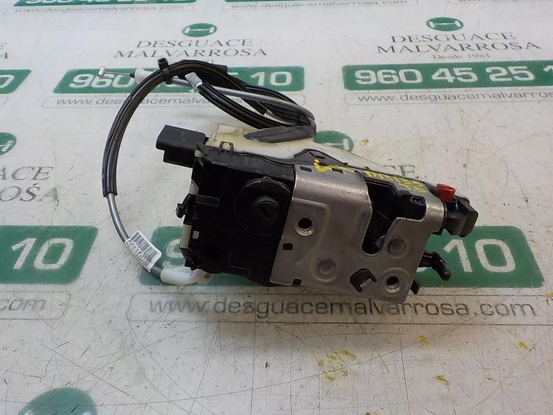 Recambio de cerradura puerta trasera derecha para citroën c4 lim. feel edition referencia OEM IAM 9138AH 9685352080 
