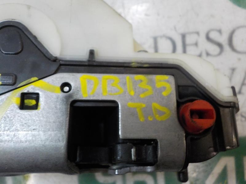 Recambio de cerradura puerta trasera derecha para citroën c4 lim. feel edition referencia OEM IAM 9138AH 9685352080 