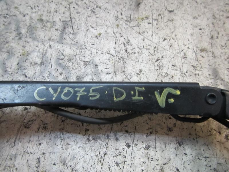 Recambio de brazo limpia delantero izquierdo para jaguar xf 2.7 v6 diesel luxury referencia OEM IAM   