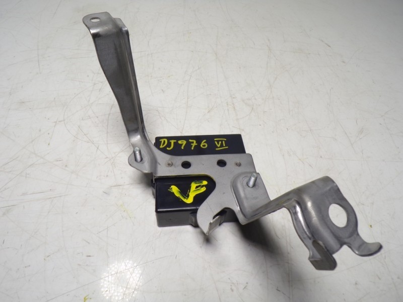 Recambio de modulo electronico para toyota rav4 hybrid fwd referencia OEM IAM 8905078020 8905078020 