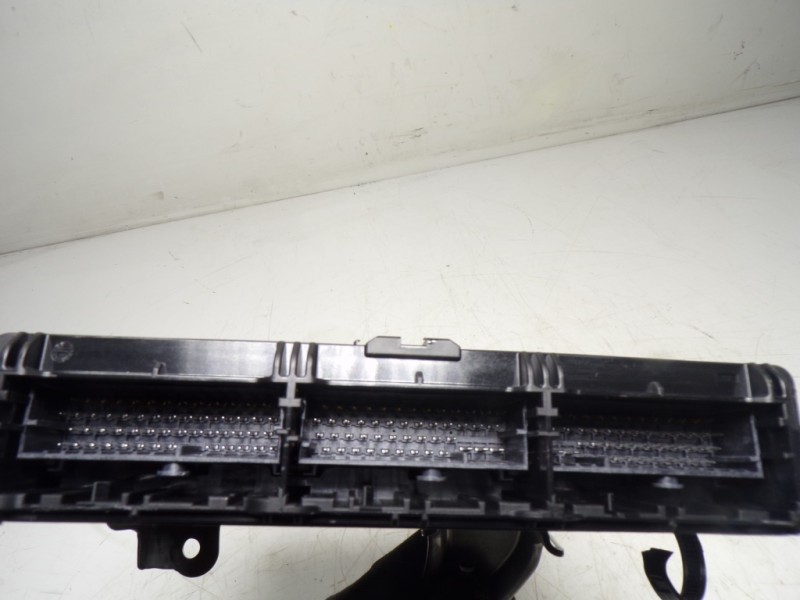 Recambio de modulo electronico para toyota rav4 hybrid fwd referencia OEM IAM 8998142350 8998142350 