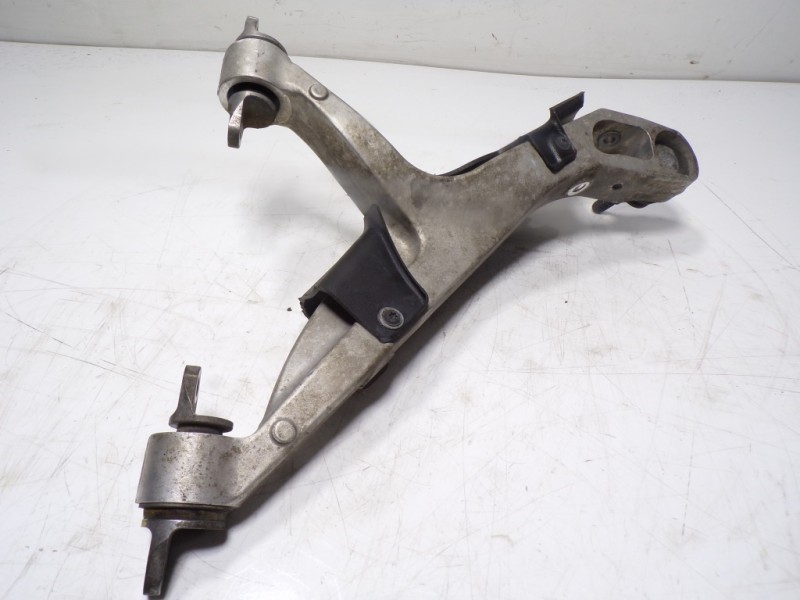 Recambio de brazo suspension inferior delantero izquierdo para mclaren 570s spider p13 referencia OEM IAM  11B0067CP 