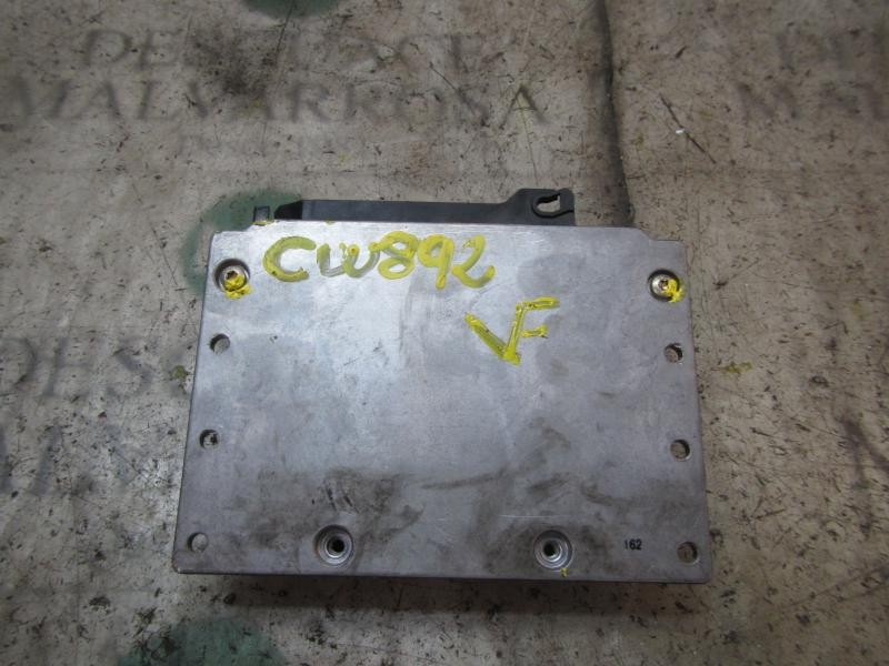 Recambio de centralita motor uce para citroën xantia berlina 1.9 td sx referencia OEM IAM   