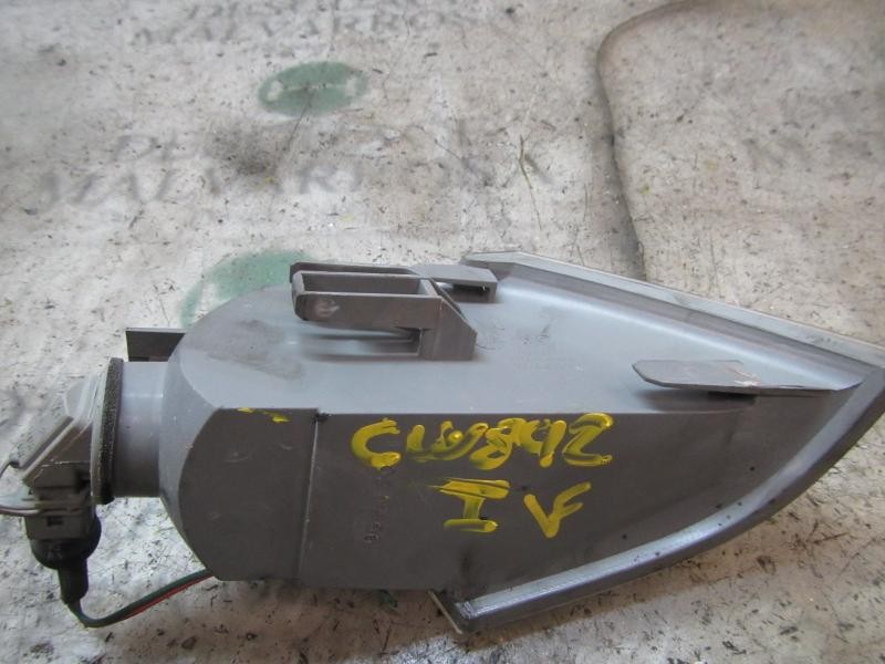 Recambio de piloto delantero izquierdo para citroën xantia berlina 1.9 td sx referencia OEM IAM   