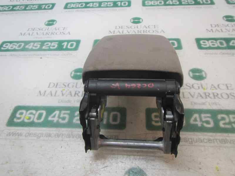 Recambio de apoyabrazos central para volkswagen golf vi (5k1) 1.6 tdi referencia OEM IAM 1K0864207E90V  
