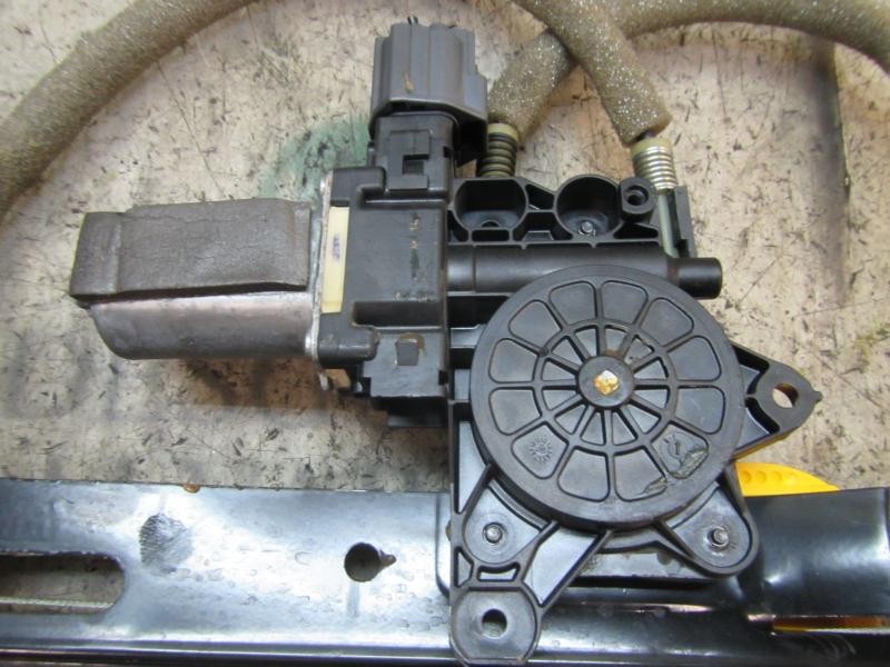 Recambio de elevalunas trasero izquierdo para jaguar xf 2.7 v6 diesel luxury referencia OEM IAM   