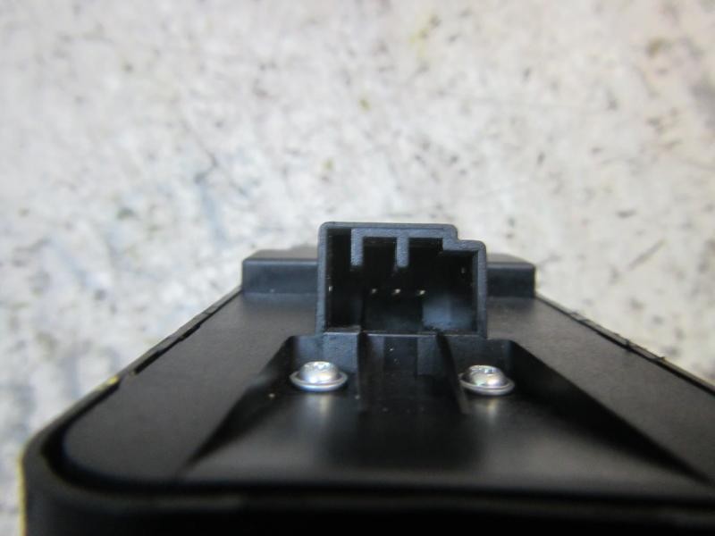 Recambio de mando elevalunas delantero izquierdo para jaguar xf 2.7 v6 diesel luxury referencia OEM IAM   