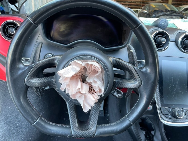 Recambio de cuadro instrumentos para mclaren 570s spider p13 referencia OEM IAM  13MA012CP03 