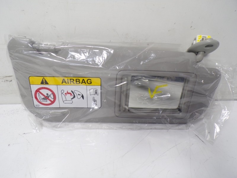 Recambio de parasol derecho para toyota rav4 hybrid fwd referencia OEM IAM 7431042681B0  