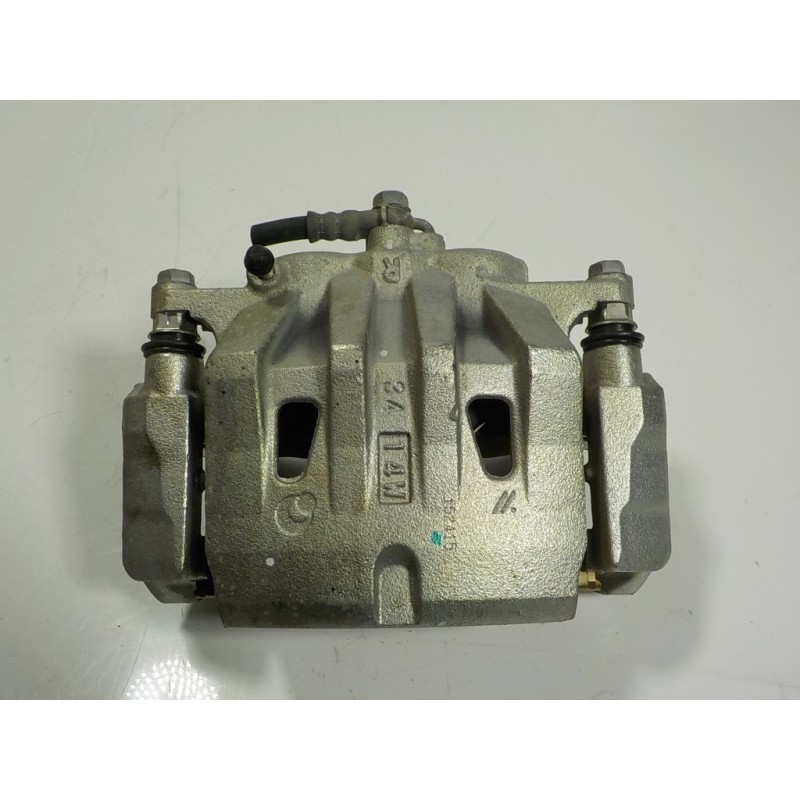 Recambio de pinza freno delantera derecha para toyota rav4 hybrid fwd referencia OEM IAM 4773042130  