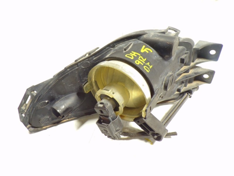 Recambio de faro antiniebla izquierdo para opel insignia berlina 2.0 cdti cat referencia OEM IAM 13226828  